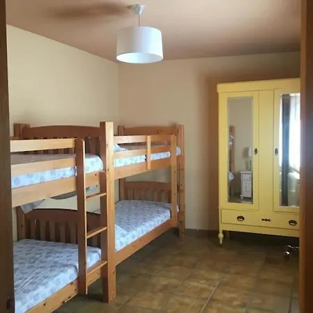 Casa Grande Al Lado De Port Aventura Holiday home *